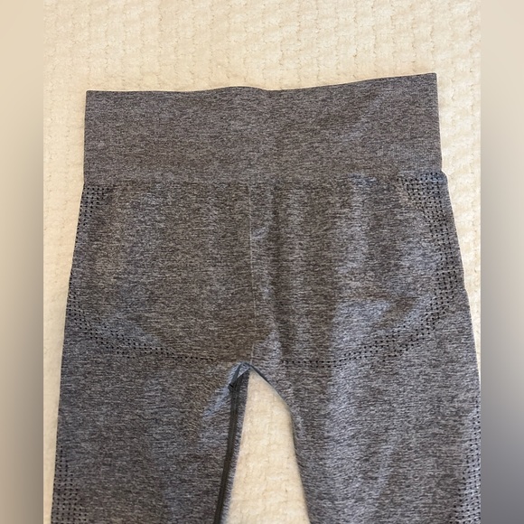Gymshark Grey Marl Leggings - Picture 5 of 5